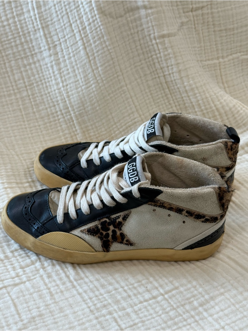 - Golden Goose Mid Star Sneaker in Tobacco, Black, & Beige Brown Leo BT - Picture 7 of 11